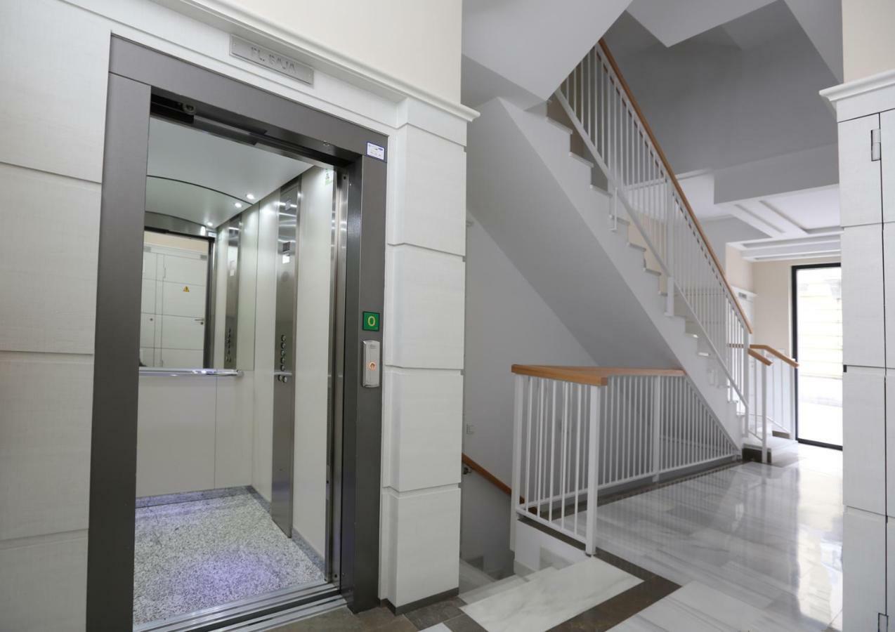 Apartamento De Diseno Con Jacuzzi Privado Γρανάδα Εξωτερικό φωτογραφία
